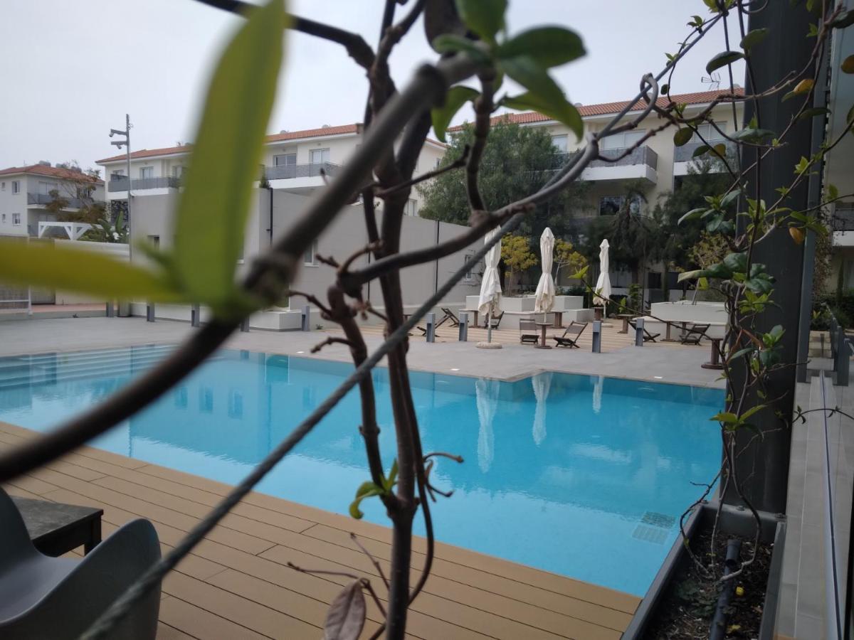 Sweet Retreat Apartment Paralimni Exterior photo