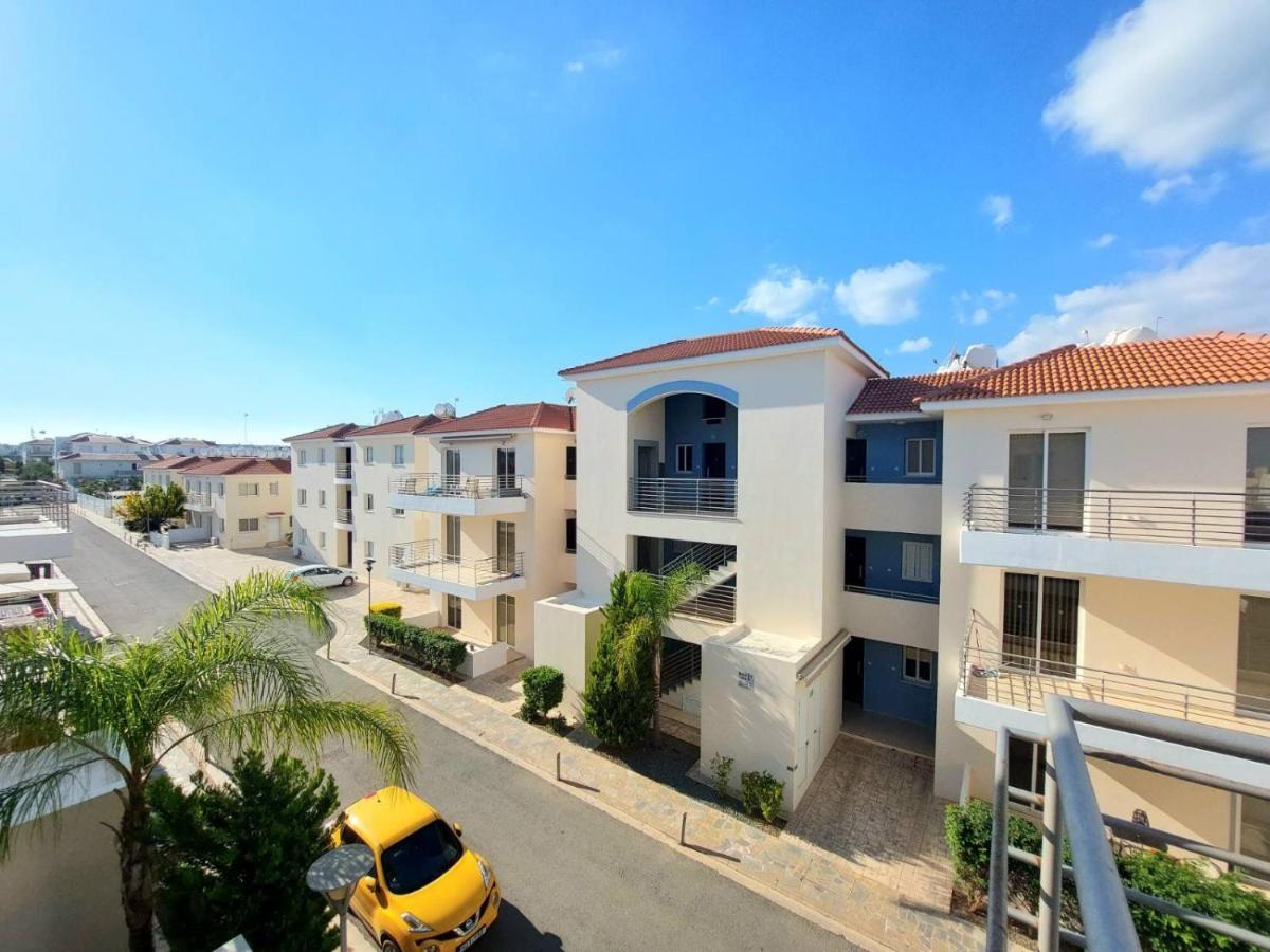 Sweet Retreat Apartment Paralimni Exterior photo